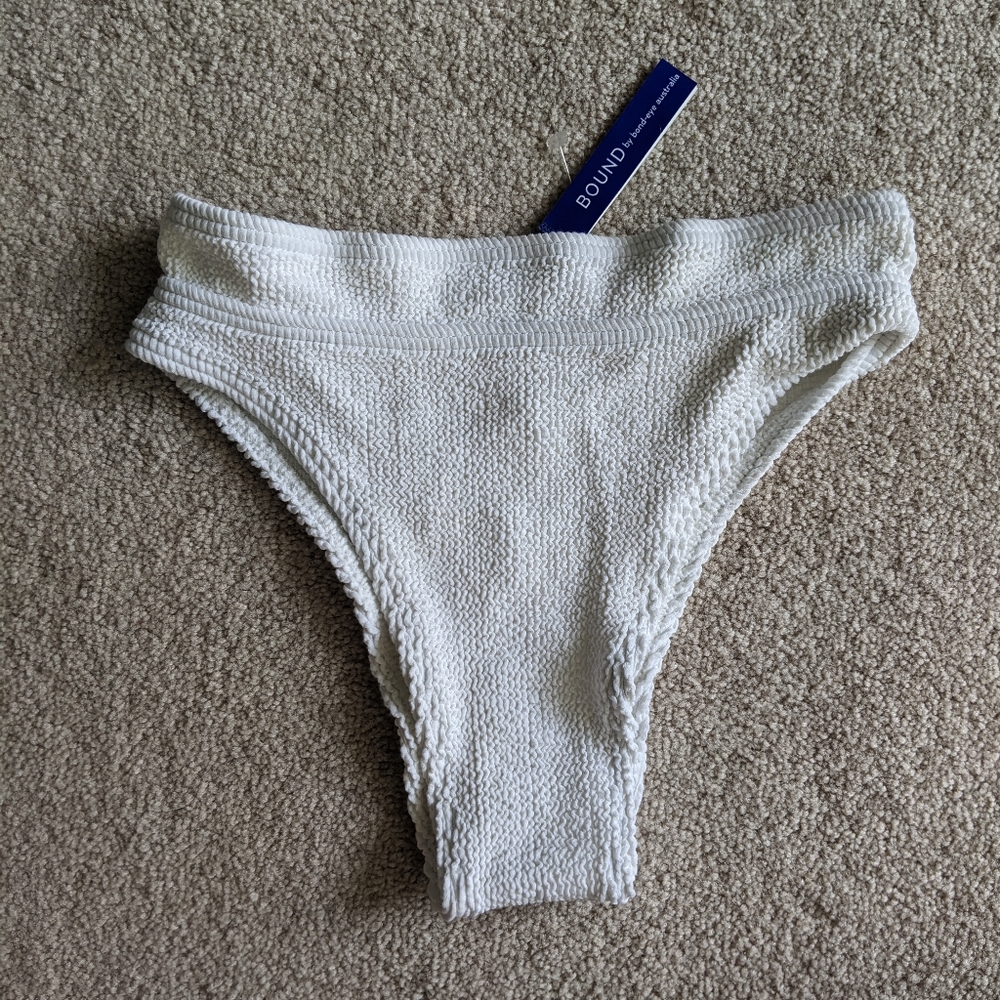 Bond-eye Australia Savannah Bikini bottoms, optic white, NWOT bathing suit
